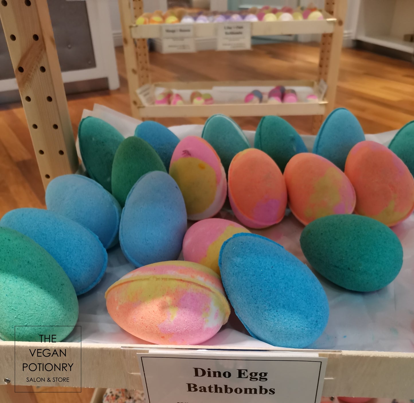 Dino Egg Bath Bombs with Dinosaur Toys Inside | The Vegan Potionry |