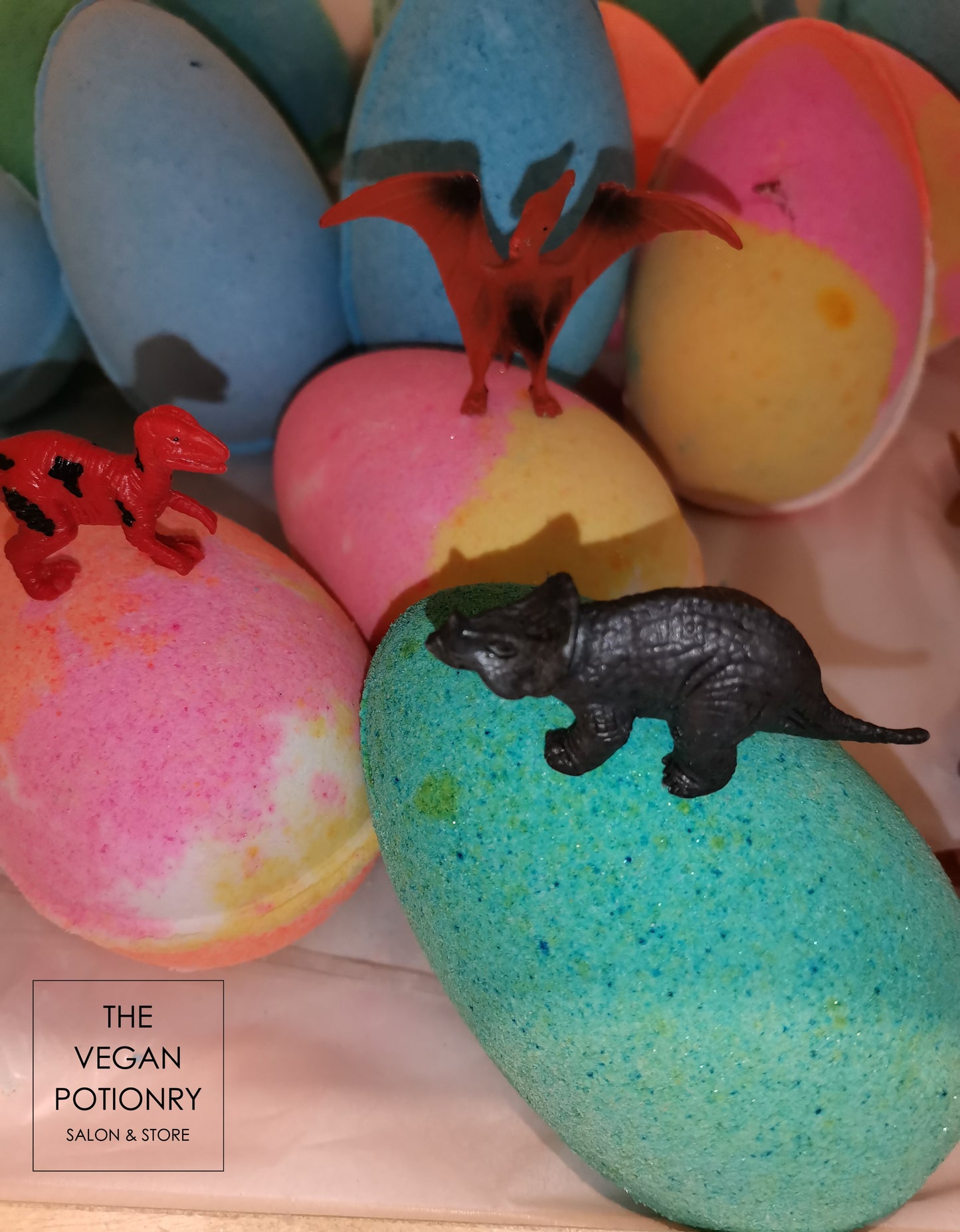 Dino Egg Bath Bombs with Dinosaur Toys Inside | The Vegan Potionry |