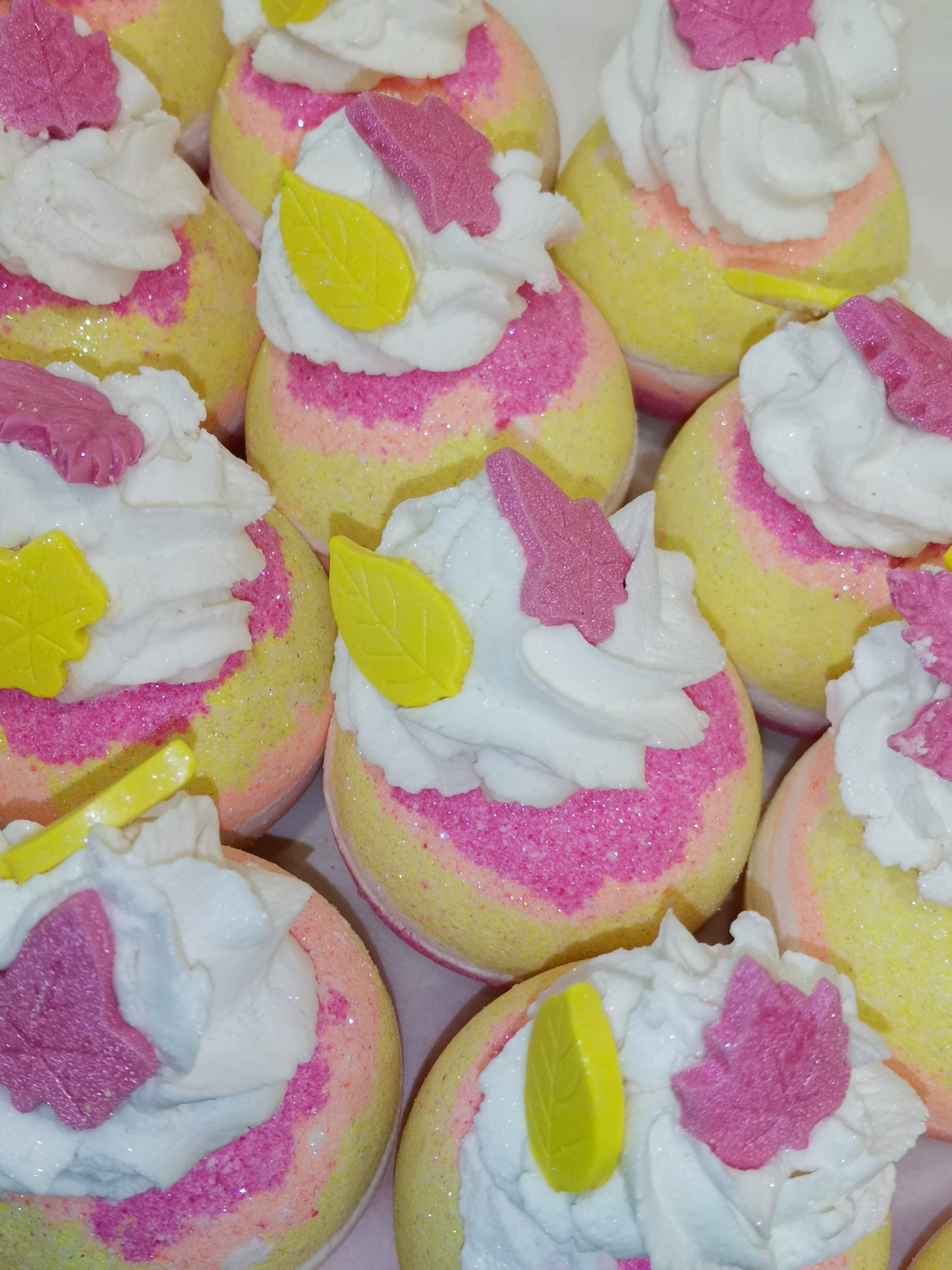 Autumn Bath Bombs | This Fall is UN-BE-LEAF-ABLE Bath Bombs