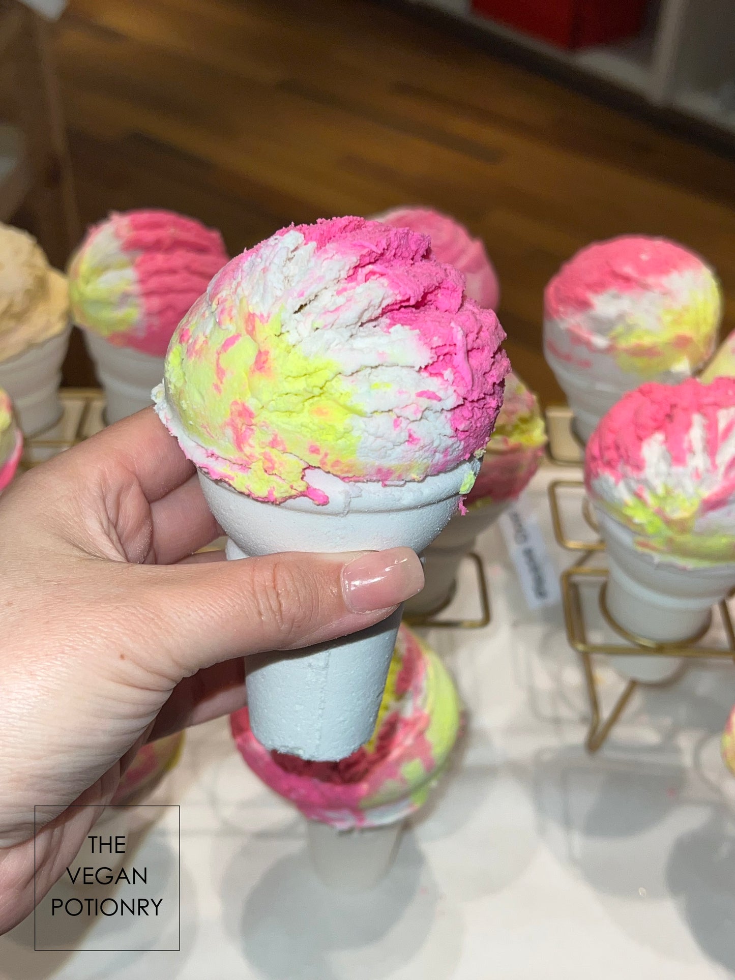 Ice cream bubble bombs