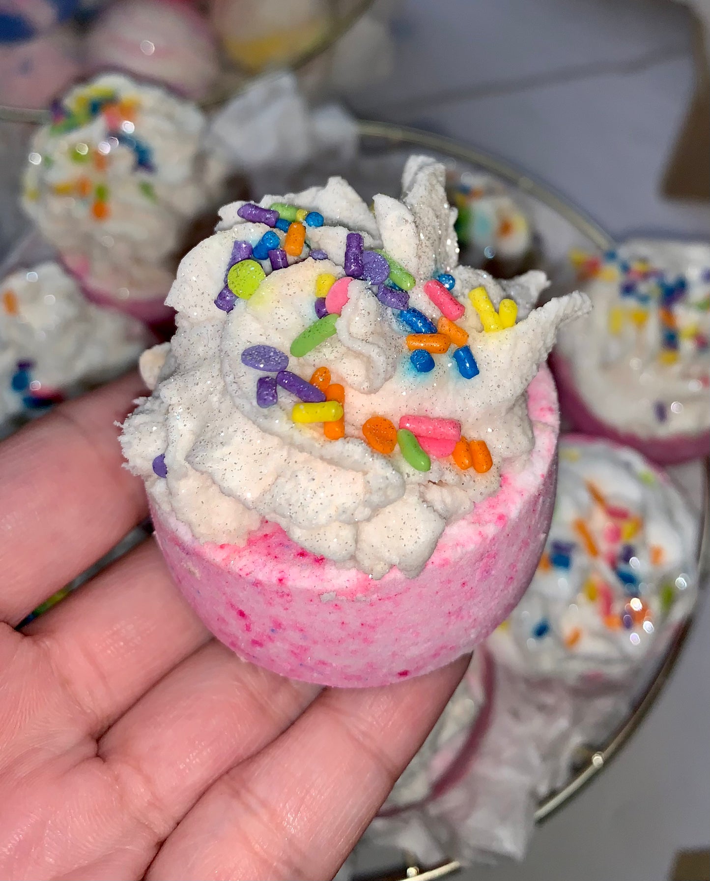 Bubbling Cupcake Bath Bombs