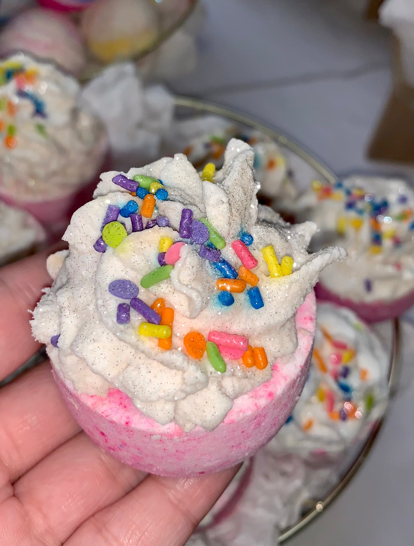 Bubbling Cupcake Bath Bombs