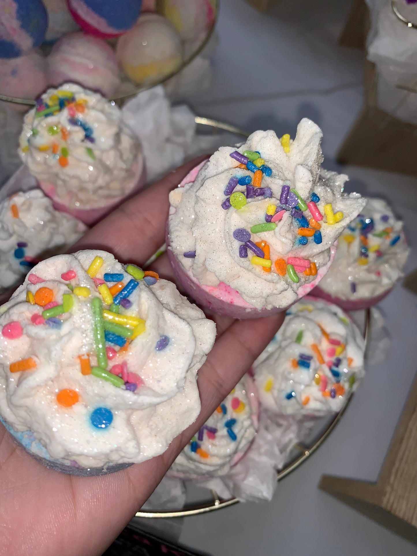 Bubbling Cupcake Bath Bombs
