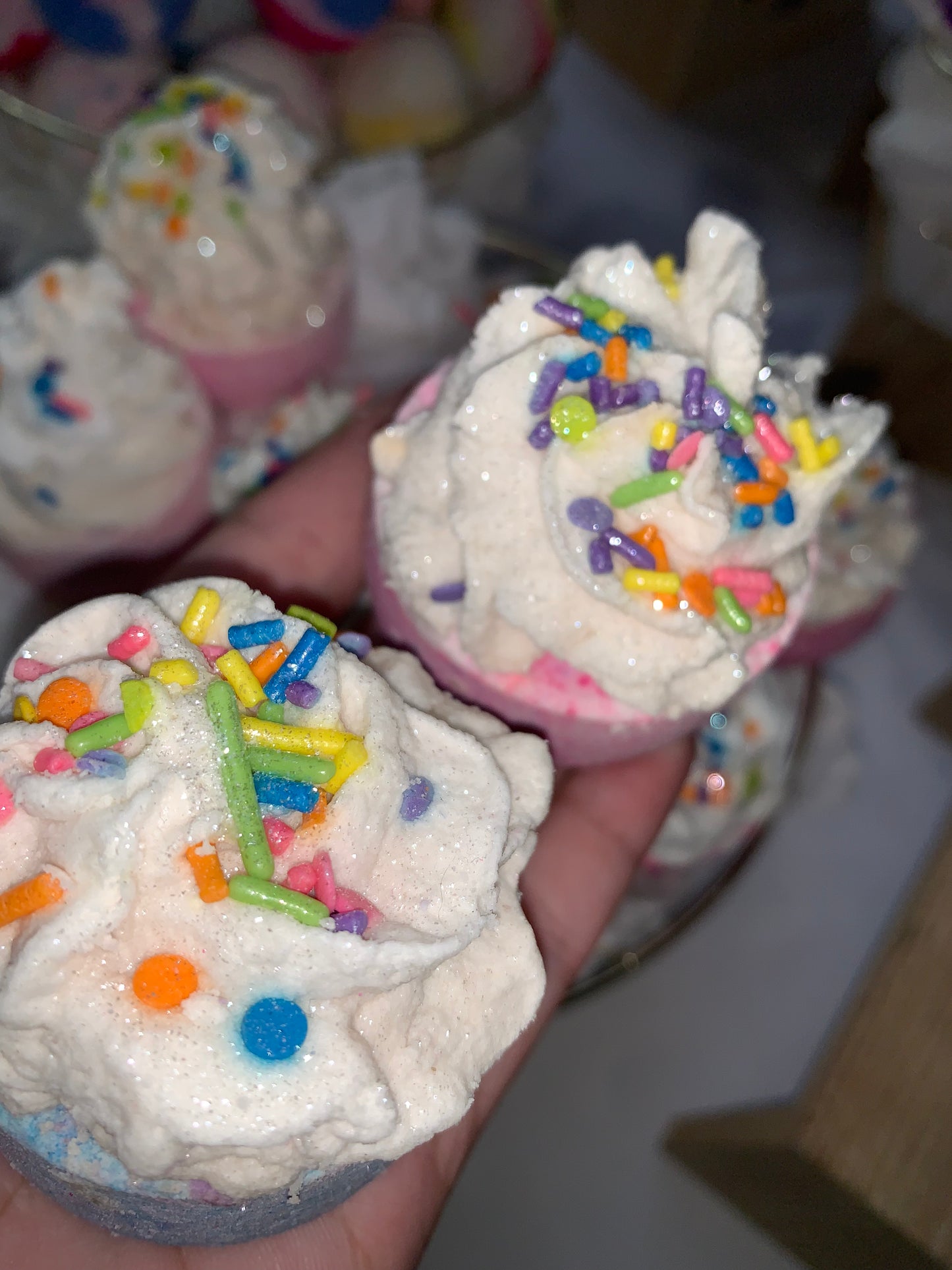 Bubbling Cupcake Bath Bombs