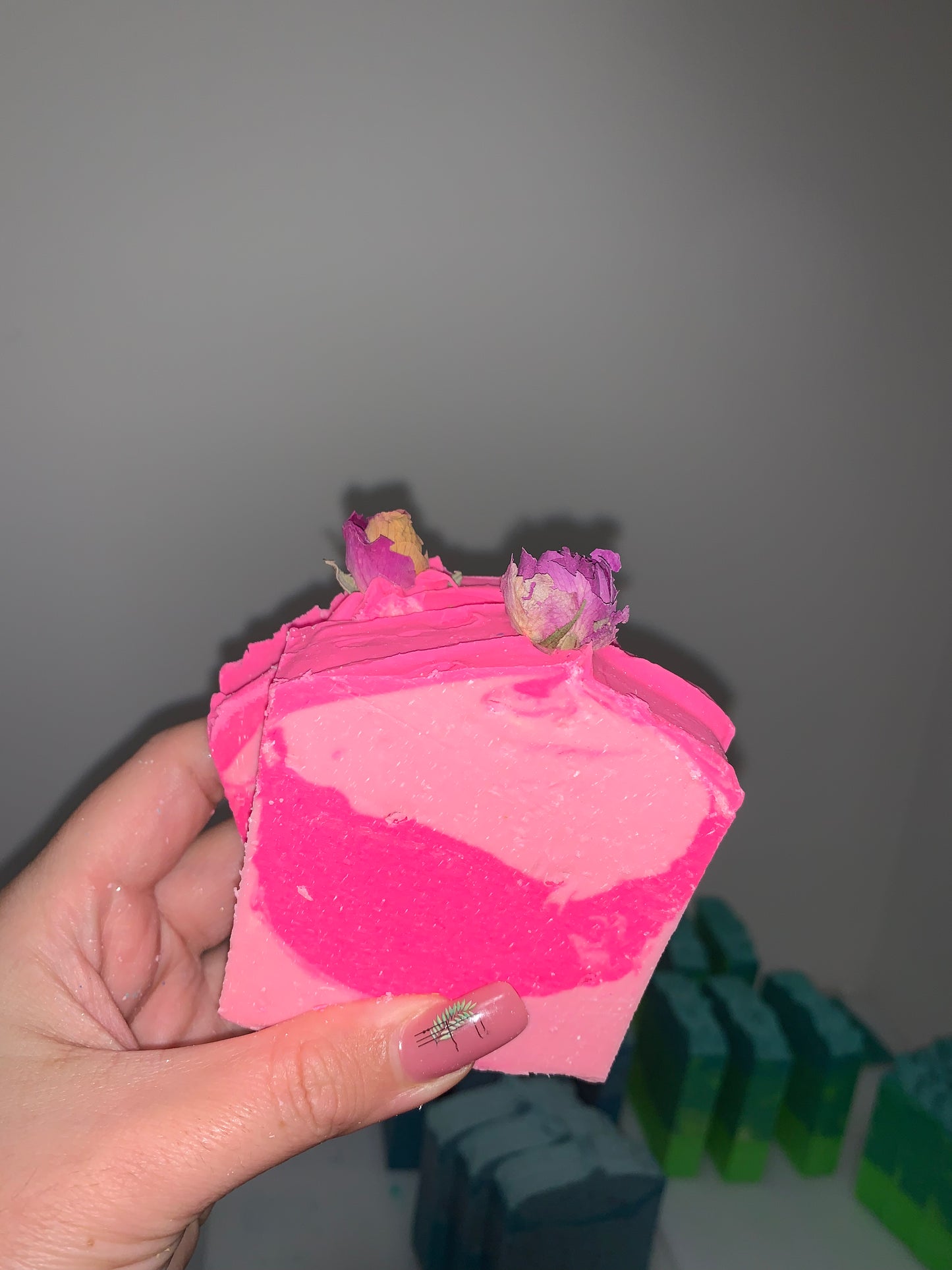 Hydrating 1000 Red Roses Soap