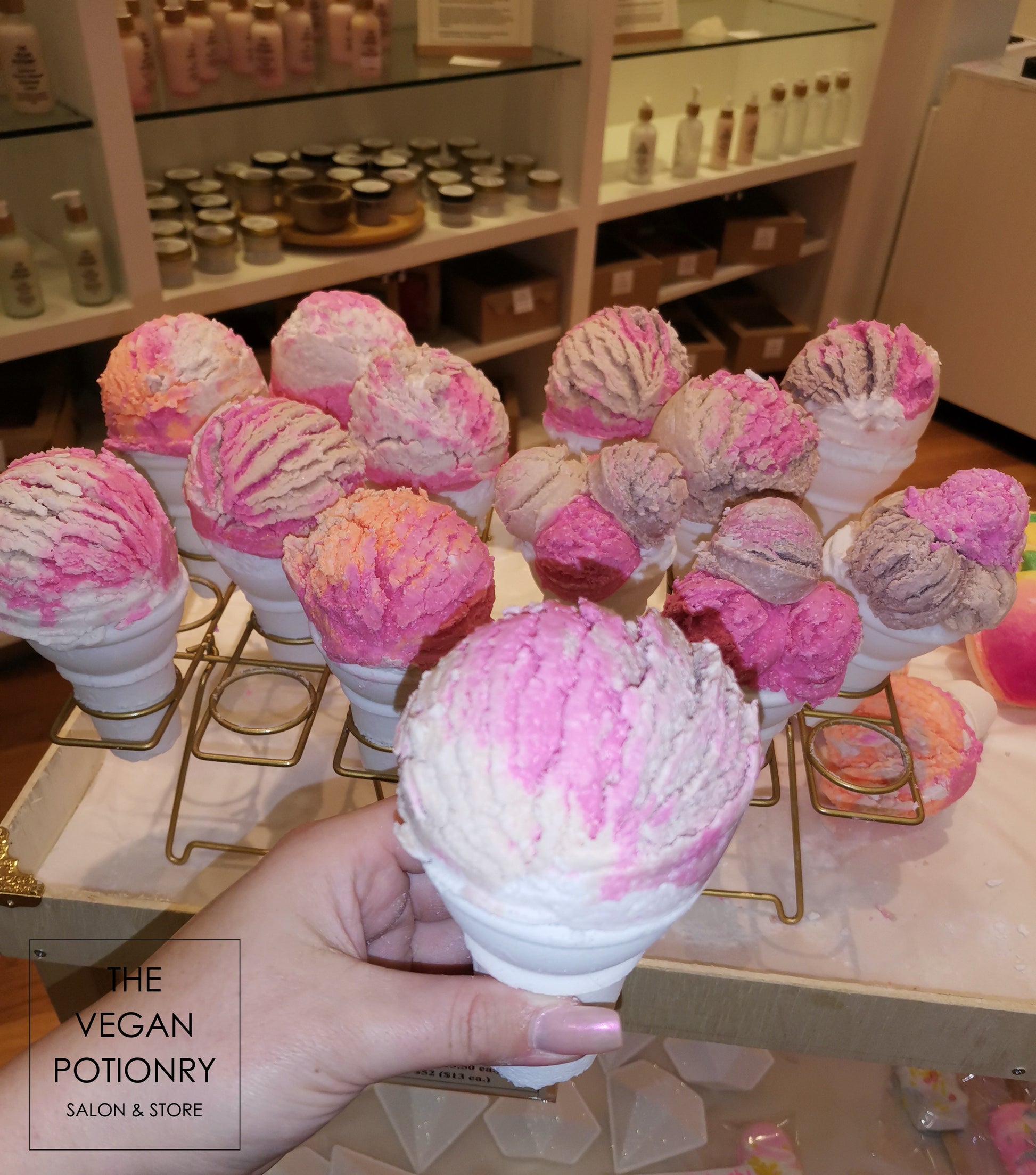 Ice cream bubble bombs 