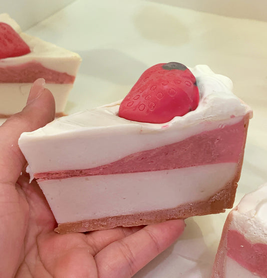 Strawberry Cheesecake Soap Slice | The Vegan Potionry |