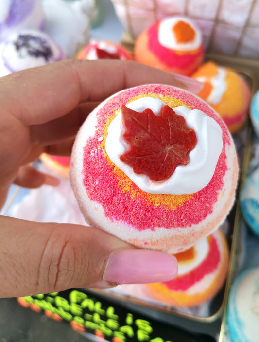 Autumn Bath Bombs | This Fall is UN-BE-LEAF-ABLE Bath Bombs