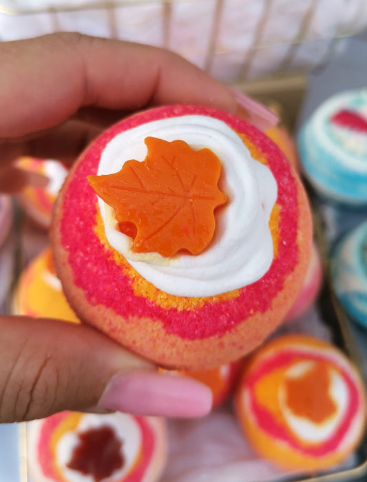 Autumn Bath Bombs | This Fall is UN-BE-LEAF-ABLE Bath Bombs