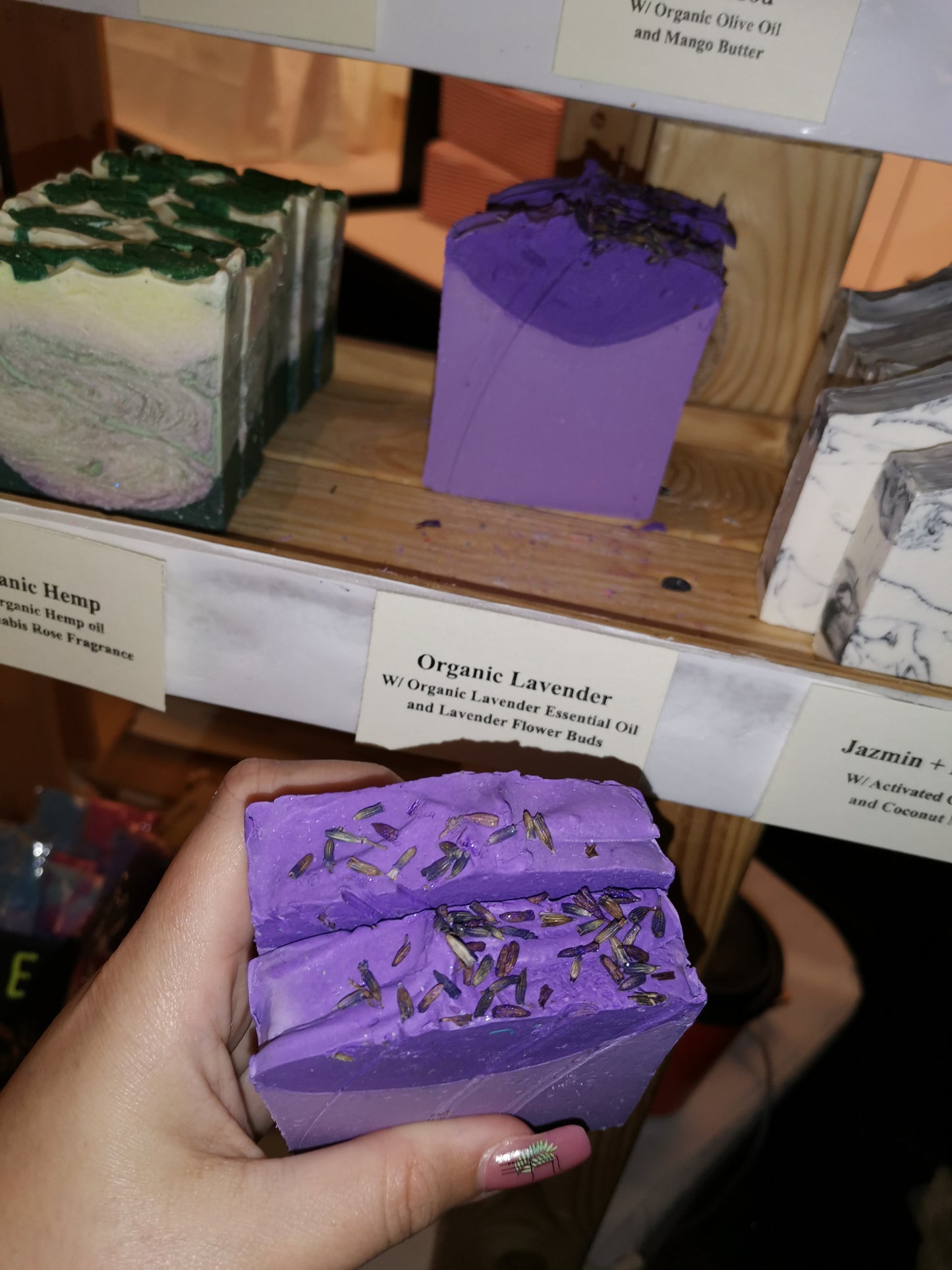 Luminescent Lavender Gift Box | The Garden of Eve Collections